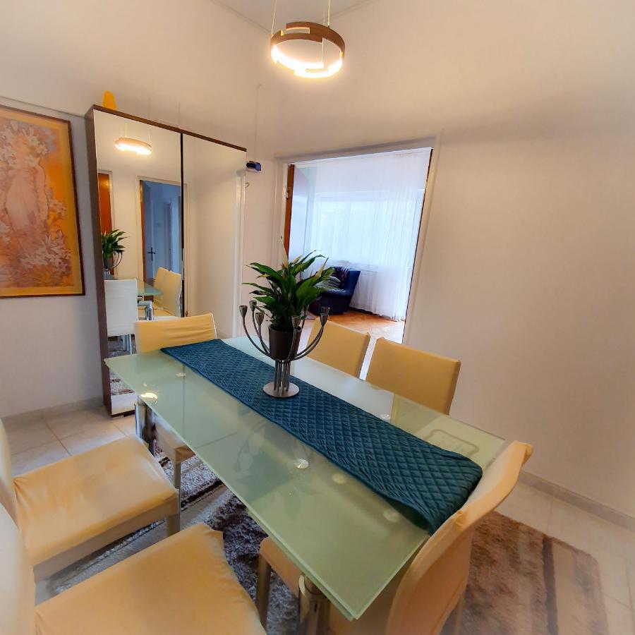 City Center Apartment Bükreş Dış mekan fotoğraf